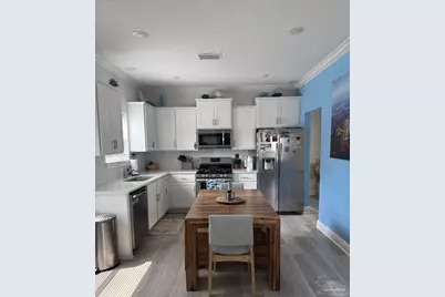 1006 W Main St, Pensacola, FL 32502 - Photo 6