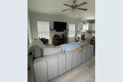 1006 W Main St, Pensacola, FL 32502 - Photo 2