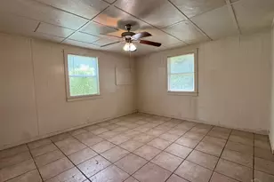 4040 Wilkes St, Pace, FL 32571 - Photo 16