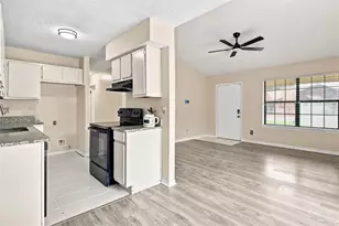 4426 Bellview Ave, Pensacola, FL 32526 - Photo 10