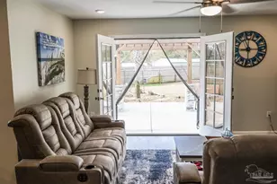 957 Lovebird Ct, Pensacola, FL 32534 - Photo 8