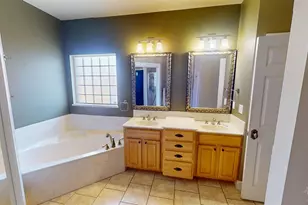 1754 Joybrook Rd, Navarre, FL 32566 - Photo 8