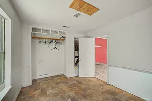 197 Hudson St, Crestview, FL 32536 - Photo 8