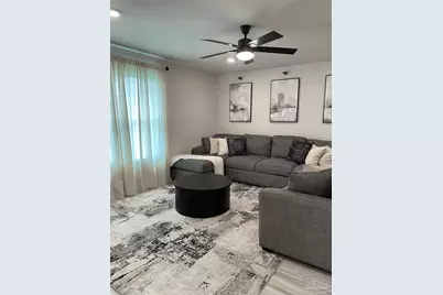 433 Scarborough St, Crestview, FL 32539 - Photo 12