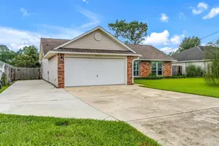 8549 Corbin Ct, Navarre, FL 32566 - Photo 1