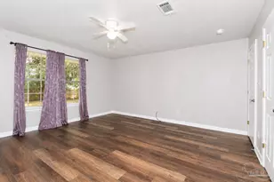5938 Herlong Dr, Milton, FL 32570 - Photo 8