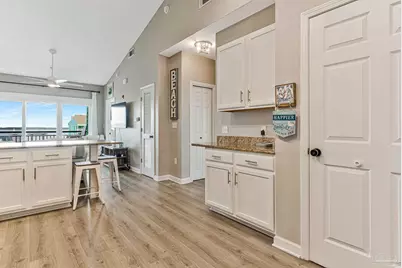 1150 Ft Pickens Rd #H-6, Pensacola Beach, FL 32561 - Photo 8