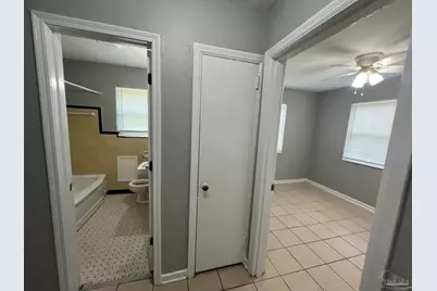 103 Ellinor Ct #B, Pensacola, FL 32507 - Photo 10