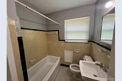 103 Ellinor Ct #B, Pensacola, FL 32507 - Photo 14