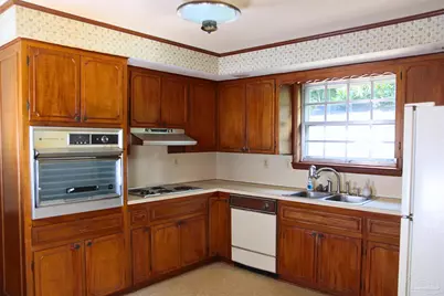 8691 Sharon Ln, Pensacola, FL 32534 - Photo 14