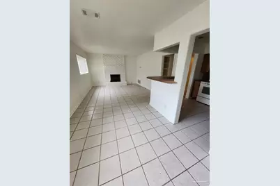 605 Edison Dr, Pensacola, FL 32505 - Photo 2