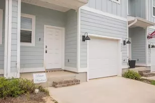 9532 Nature Crk Cir, Pensacola, FL 32526 - Photo 2