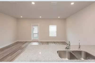9532 Nature Creek Cir, Pensacola, FL 32526 - Photo 4