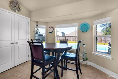 6165 Winchester Cir, Milton, FL 32570 - Photo 14