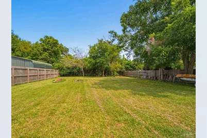 2018 Woodbury Dr, Cantonment, FL 32533 - Photo 36