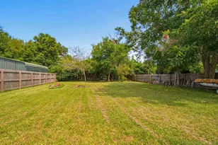 2018 Woodbury Dr, Cantonment, FL 32533 - Photo 36