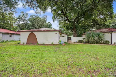 906 Mills Ave, Pensacola, FL 32507 - Photo 2
