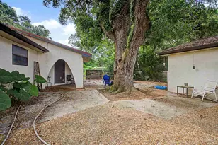 906 Mills Ave, Pensacola, FL 32507 - Photo 4