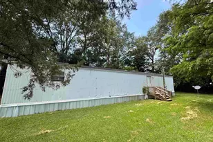 3992 McCutchin Dr, Jay, FL 32565 - Photo 2