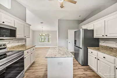 7280 Mossy Oaks Ct, Navarre, FL 32566 - Photo 16