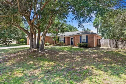 7280 Mossy Oaks Ct, Navarre, FL 32566 - Photo 2