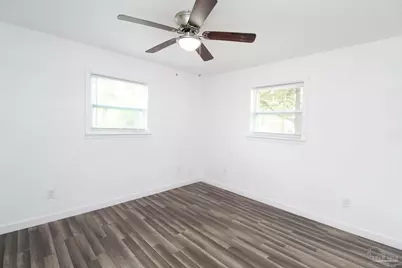 6037 Syrcle Ave, Milton, FL 32570 - Photo 14