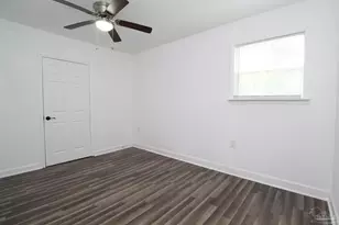 6037 Syrcle Ave, Milton, FL 32570 - Photo 8