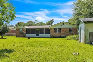 910 Bartow Ave, Pensacola, FL 32507 - Photo 24