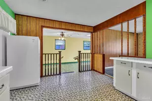 910 Bartow Ave, Pensacola, FL 32507 - Photo 8