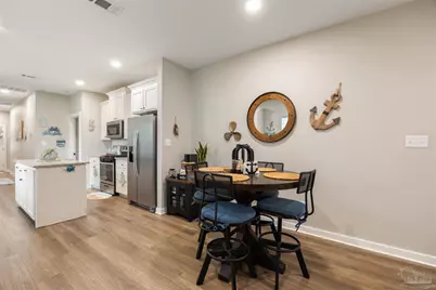 5599 Sandview Dr, Pensacola, FL 32507 - Photo 16