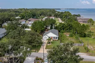 5599 Sandview Dr, Pensacola, FL 32507 - Photo 48