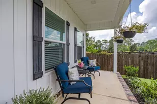 5599 Sandview Dr, Pensacola, FL 32507 - Photo 4