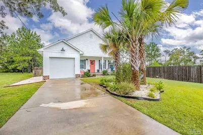 5599 Sandview Dr, Pensacola, FL 32507 - Photo 2