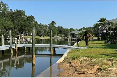 2633 Bayshore Pkwy, Milton, FL 32583 - Photo 4