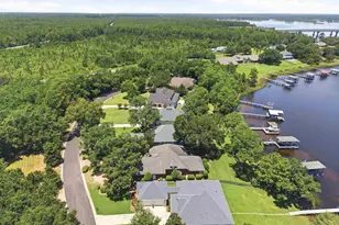 3932 Plantation Cove Ct, Milton, FL 32583 - Photo 64