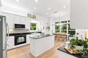 3932 Plantation Cove Ct, Milton, FL 32583 - Photo 24