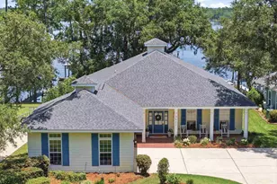 3932 Plantation Cove Ct, Milton, FL 32583 - Photo 1