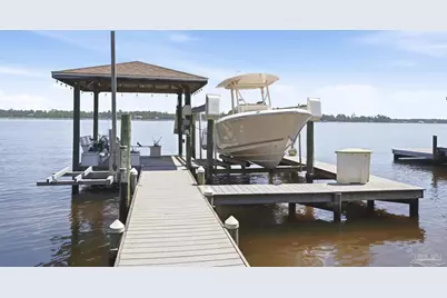 3932 Plantation Cove Ct, Milton, FL 32583 - Photo 2