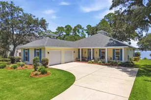 3932 Plantation Cove Ct, Milton, FL 32583 - Photo 4