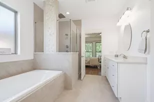 2480 Carthage Ct, Cantonment, FL 32533 - Photo 24