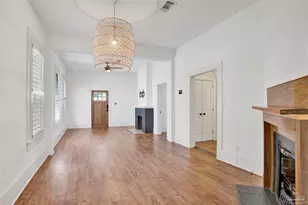 916 E Gonzales St, Pensacola, FL 32503 - Photo 10