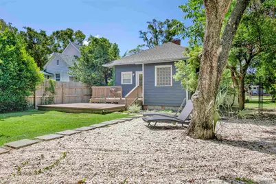 916 E Gonzales St, Pensacola, FL 32503 - Photo 26