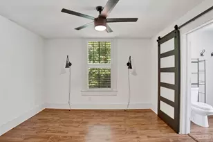 916 E Gonzales St, Pensacola, FL 32503 - Photo 16