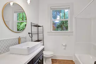 916 E Gonzales St, Pensacola, FL 32503 - Photo 22
