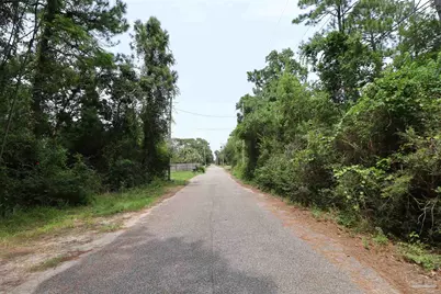 1481 Ocean Breeze Ln, Gulf Breeze, FL 32563 - Photo 4
