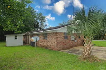 5301 Broad St, Milton, FL 32583 - Photo 12