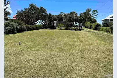 634 1/2 Silvershore Dr, Pensacola, FL 32507 - Photo 2