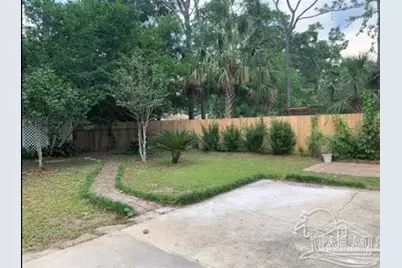 8100 Six Pence Dr, Pensacola, FL 32514 - Photo 26