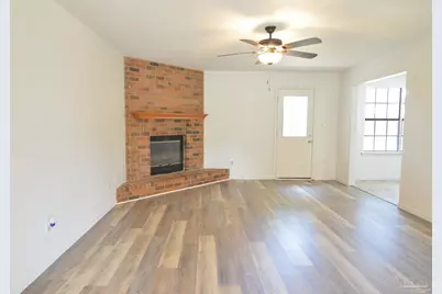 3908 Deerwood Cir, Pace, FL 32571 - Photo 18