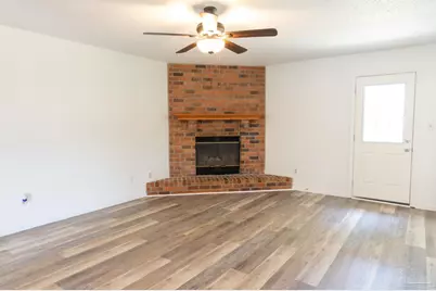 3908 Deerwood Cir, Pace, FL 32571 - Photo 20